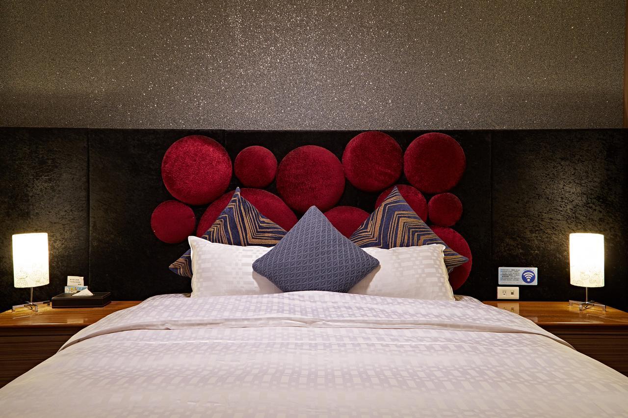 ปร้าก สปริง บูทิก โฮเต็ล Motel Liujia ภายนอก รูปภาพ
