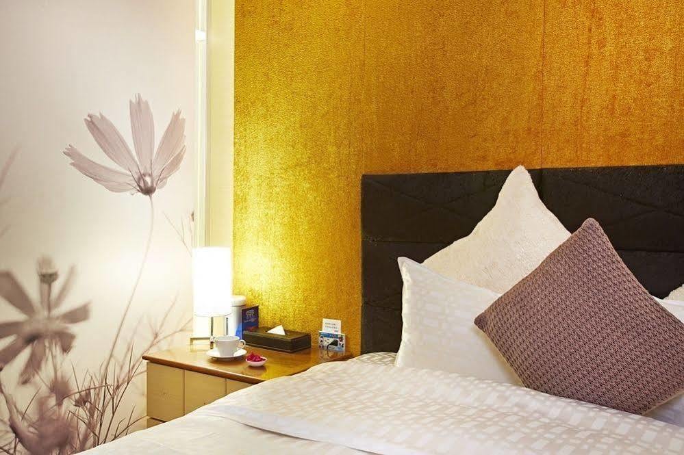 ปร้าก สปริง บูทิก โฮเต็ล Motel Liujia ภายนอก รูปภาพ